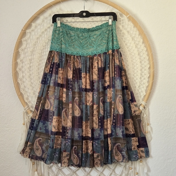 Vtg Y2K Bohemian Gypsy Patchwork Paisley Design Sheer Lace Midi Pull-on Skirt - Picture 10 of 10